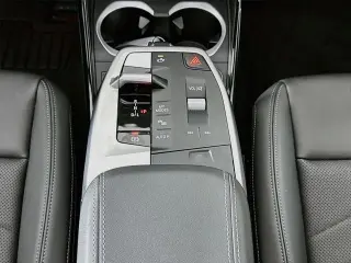 BMW X1 2023 AWD xDrive28i Vehículo Deportivo de Actividad 4 puertas
