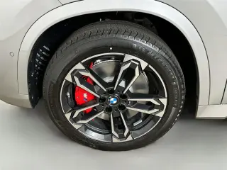 BMW X1 2025 AWD xDrive28i Vehículo Deportivo de Actividad 4 puertas