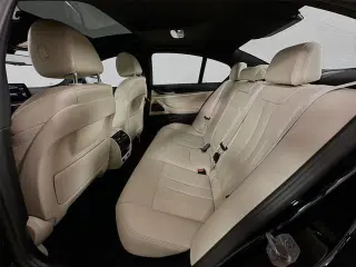 Serie 5 BMW 2023 AWD 530i xDrive 4 puertas Sedan