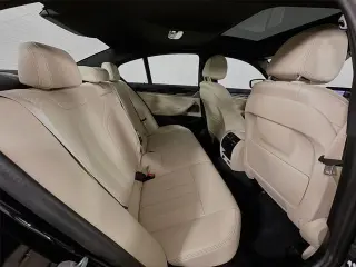 Serie 5 BMW 2023 AWD 530i xDrive 4 puertas Sedan