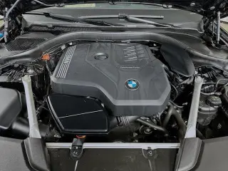 Serie 5 BMW 2023 AWD 530i xDrive 4 puertas Sedan