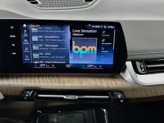 Vehículo de Actividad Deportiva BMW X1 2023 AWD xDrive28i 4 puertas