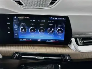 Vehículo de Actividad Deportiva BMW X1 2023 AWD xDrive28i 4 puertas