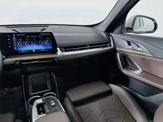 Vehículo de Actividad Deportiva BMW X1 2023 AWD xDrive28i 4 puertas