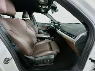 Vehículo de Actividad Deportiva BMW X1 2023 AWD xDrive28i 4 puertas