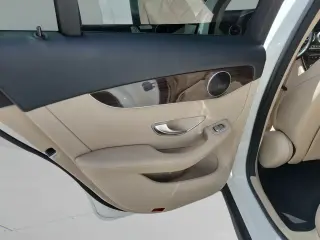 Mercedes-Benz GLC 2020 GLC 300 4 puertas SUV