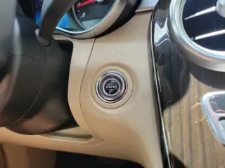 Mercedes-Benz GLC 2020 GLC 300 4 puertas SUV