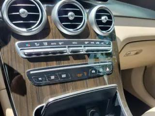 Mercedes-Benz GLC 2020 GLC 300 4 puertas SUV