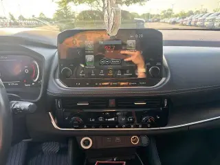 Nissan Rogue 2022 AWD Platinum 4 puertas Crossover