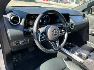 Mercedes-Benz GLA 2023 GLA 250 4 puertas SUV