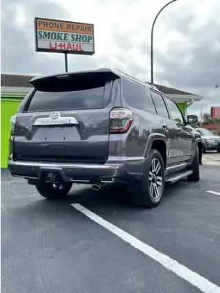 Toyota 4Runner Limited