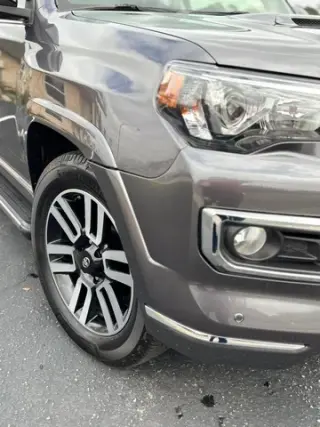 Toyota 4Runner Limited