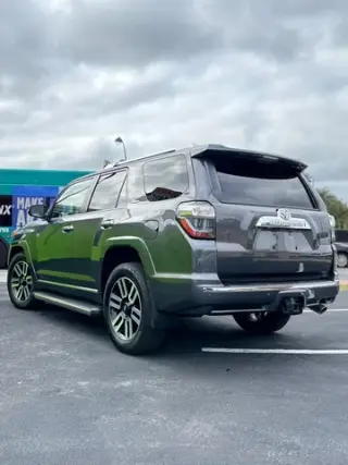 Toyota 4Runner Limited