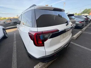 GMC Acadia 2023 4x4 SLE 4 puertas SUV