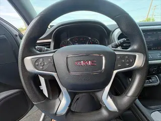 GMC Acadia 2023 4x4 SLE 4 puertas SUV