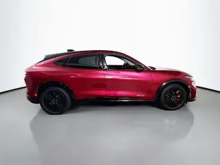 Ford Mustang Mach-E 2025 AWD Premium 4 puertas SUV