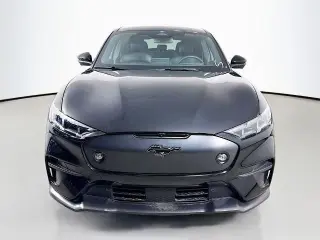 Ford Mustang Mach-E 2025 AWD GT 4 puertas SUV