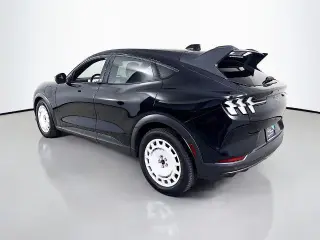 Ford Mustang Mach-E 2025 AWD GT 4 puertas SUV