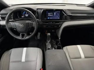 Toyota Camry 2025 SE 4dr Sedan