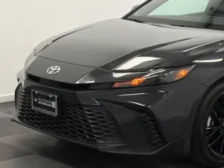 Toyota Camry 2025 SE 4dr Sedan