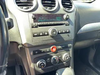 Chevrolet Captiva Sport 2012 LS 4 puertas SUV con equipamiento 2LS