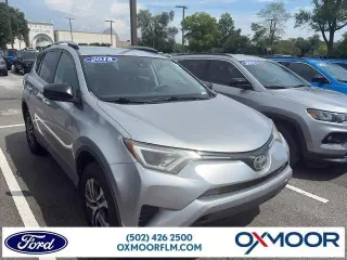 Toyota RAV4 2018 LE 4 puertas SUV