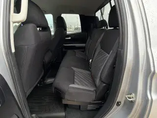 Toyota Tundra 2020 4x4 SR5 4 puertas Cabina Doble Pickup SB