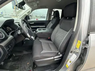 Toyota Tundra 2020 4x4 SR5 4 puertas Cabina Doble Pickup SB