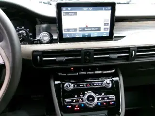 Lincoln Corsair 2022 AWD Estándar 4 puertas SUV