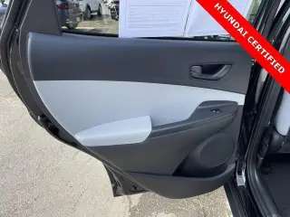 Hyundai KONA 2023 AWD SEL 4 puertas Crossover
