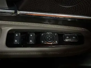 Lincoln Corsair 2025 AWD Premiere 4 puertas SUV