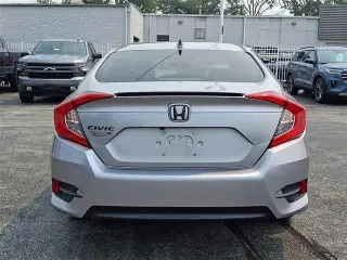 Honda Civic 2018 EX-T 4 puertas Sedán con Honda Sensing