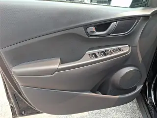 Hyundai KONA 2023 AWD SEL 4 puertas Crossover