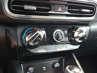 Hyundai KONA 2023 AWD SEL 4 puertas Crossover