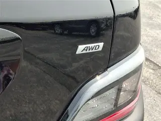 Hyundai KONA 2023 AWD SEL 4 puertas Crossover