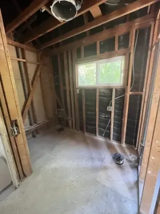Demolition, Hauling and Junk R