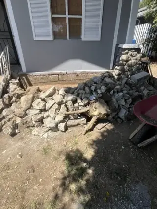 Demolition, Hauling and Junk R