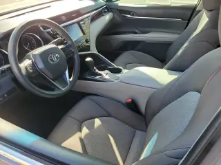 Toyota Camry 2019 LE 4 puertas Sedan