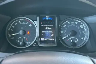 Toyota Tacoma 2023 4x4 TRD Off-Road 4 puertas Doble Cabina 6.1 ft LB