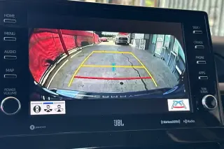 Toyota Camry Híbrido 2023 XLE 4 puertas Sedan