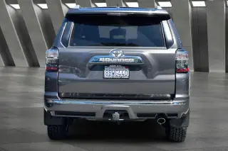 Toyota 4Runner 2018 AWD Limited 4 puertas SUV