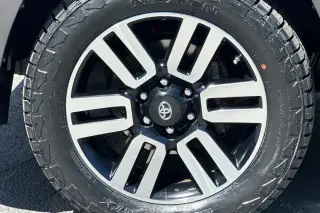 Toyota 4Runner 2018 AWD Limited 4 puertas SUV
