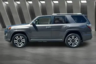 Toyota 4Runner 2018 AWD Limited 4 puertas SUV