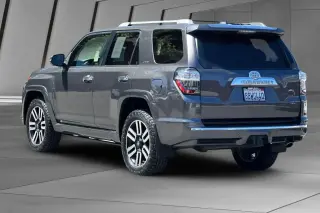 Toyota 4Runner 2018 AWD Limited 4 puertas SUV