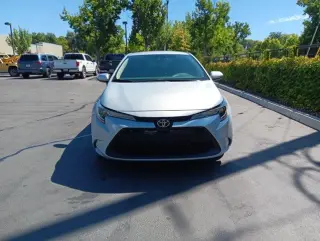 Toyota Corolla 2022 LE 4 puertas Sedan