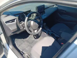 Toyota Corolla 2022 LE 4 puertas Sedan