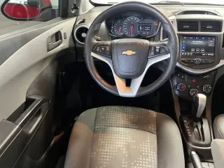 Chevrolet Sonic 2020 LT 4 puertas Hatchback con 1FL