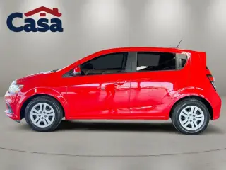 Chevrolet Sonic 2020 LT 4 puertas Hatchback con 1FL