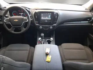 Chevrolet Traverse 2019 LS 4 puertas SUV con paquete 1LS