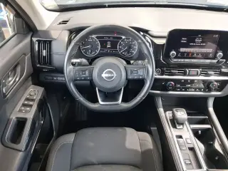 Nissan Pathfinder 2024 SV 4 puertas SUV